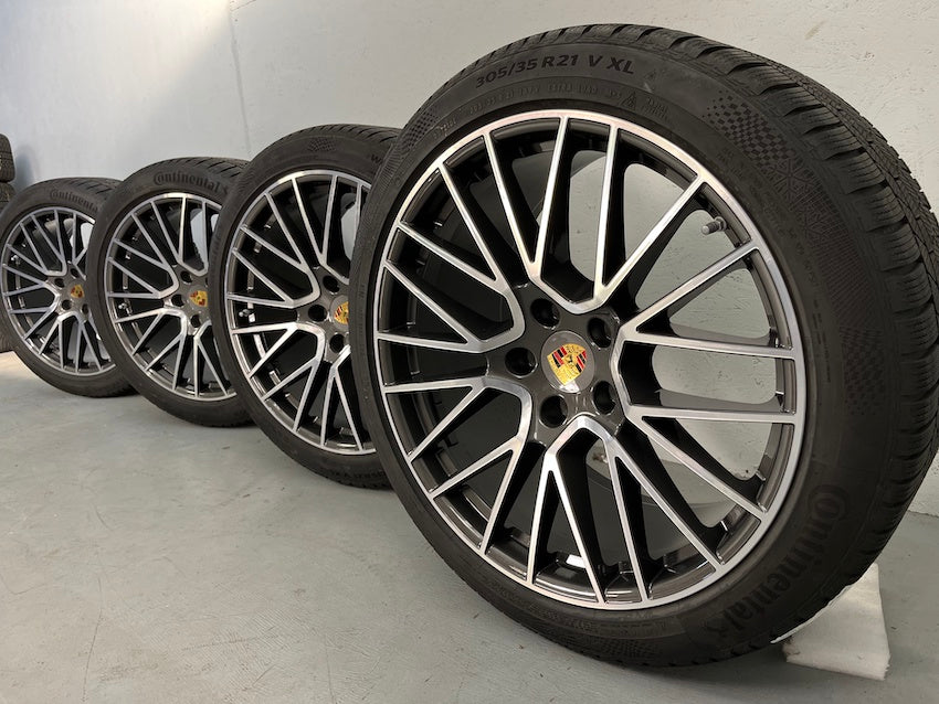 Porsche Cayenne COUPE E3 9Y0 21 Zoll RS Spyder Winter DOT2019