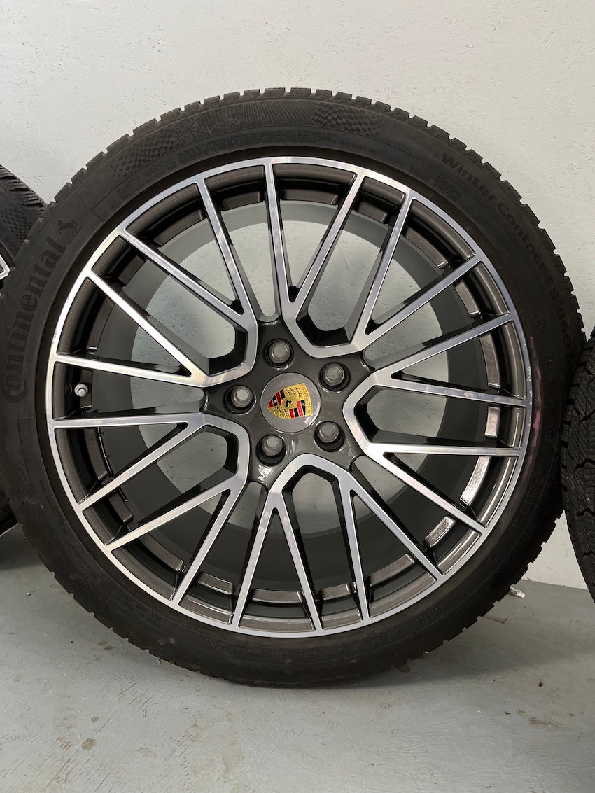 Porsche Cayenne COUPE E3 9Y0 21 Zoll RS Spyder Winter DOT2019