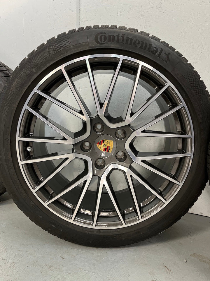 Porsche Cayenne COUPE E3 9Y0 21 Zoll RS Spyder Winter DOT2019