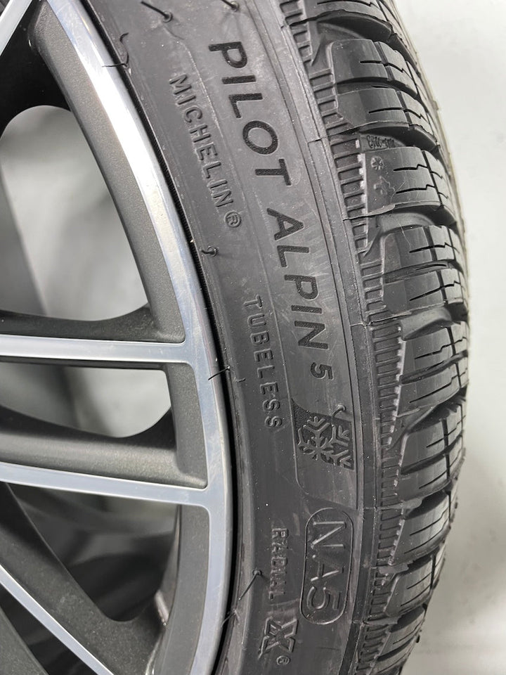 Porsche 992 20/21 Zoll Turbo Winter Räder Michelin DOT2021/20 nur 1200Km