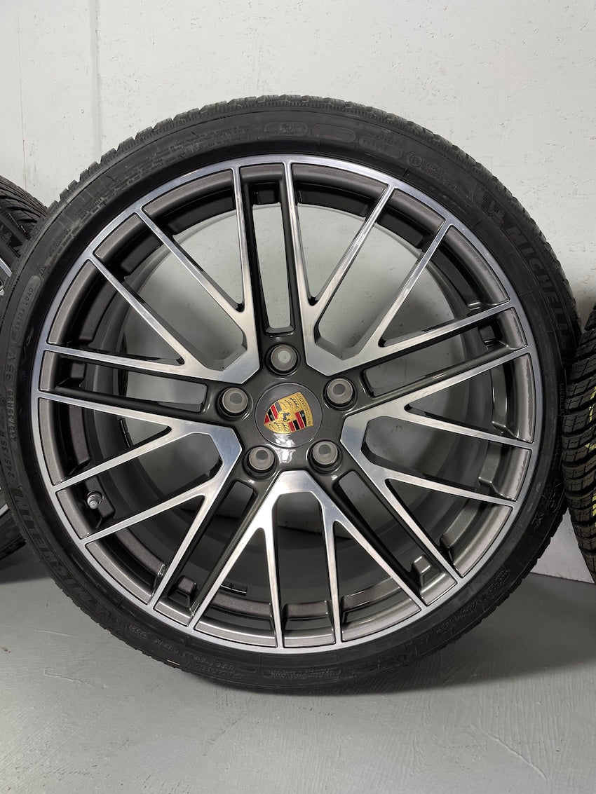 Porsche 992 20/21 Zoll Turbo Winter Räder Michelin DOT2023 NUR 800Km 7-8mm