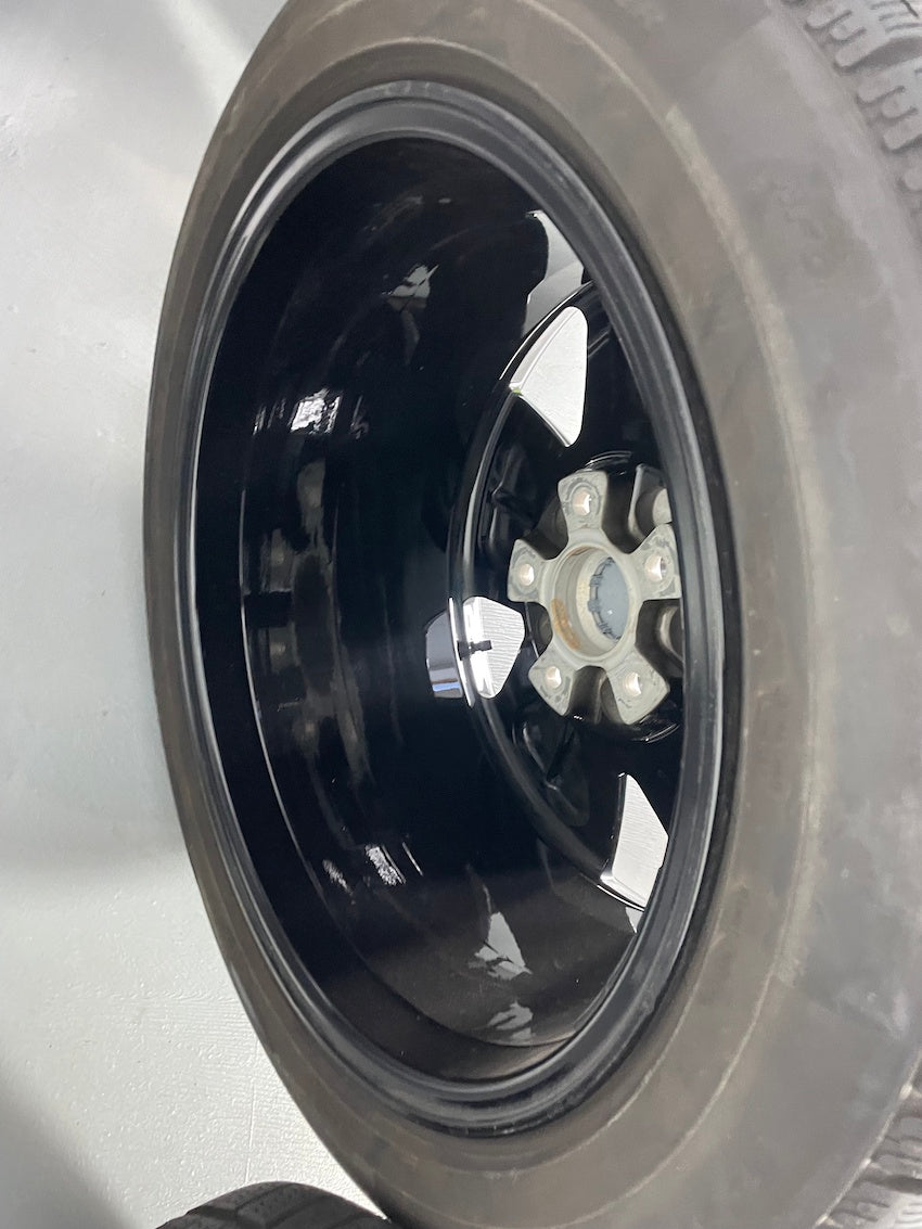 Porsche Taycan J1 19 Zoll Aero Winterräder Pirelli MwSt. awb.