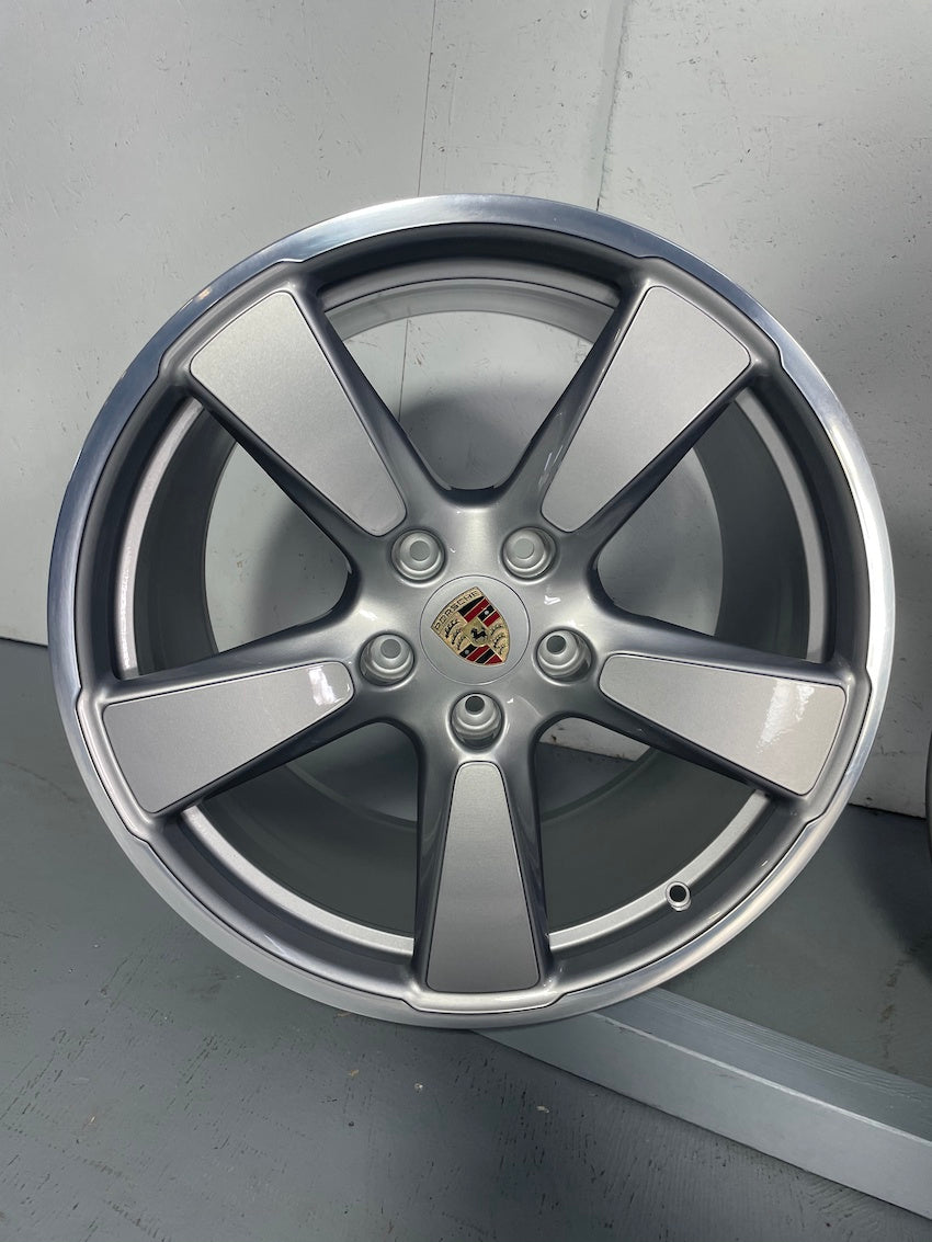Porsche Panamera 20 Zoll Sport Classic II Felgen NEU GTS GT-silber 970