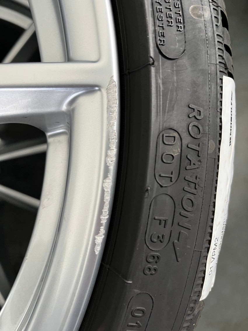 Porsche 992 20 21 Zoll Carrera S Winter Räder Michelin 6-7mm DOT2019