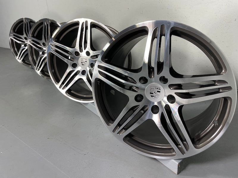 Porsche 997 19 Zoll Turbo Felgen Allrad Felgen 8J + 11J ET51 C4 4S