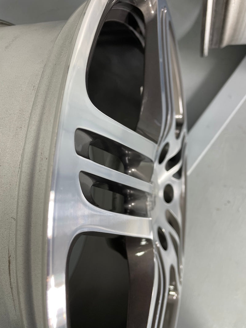 Porsche 997 19 Zoll Turbo Felgen Allrad Felgen 8J + 11J ET51 C4 4S