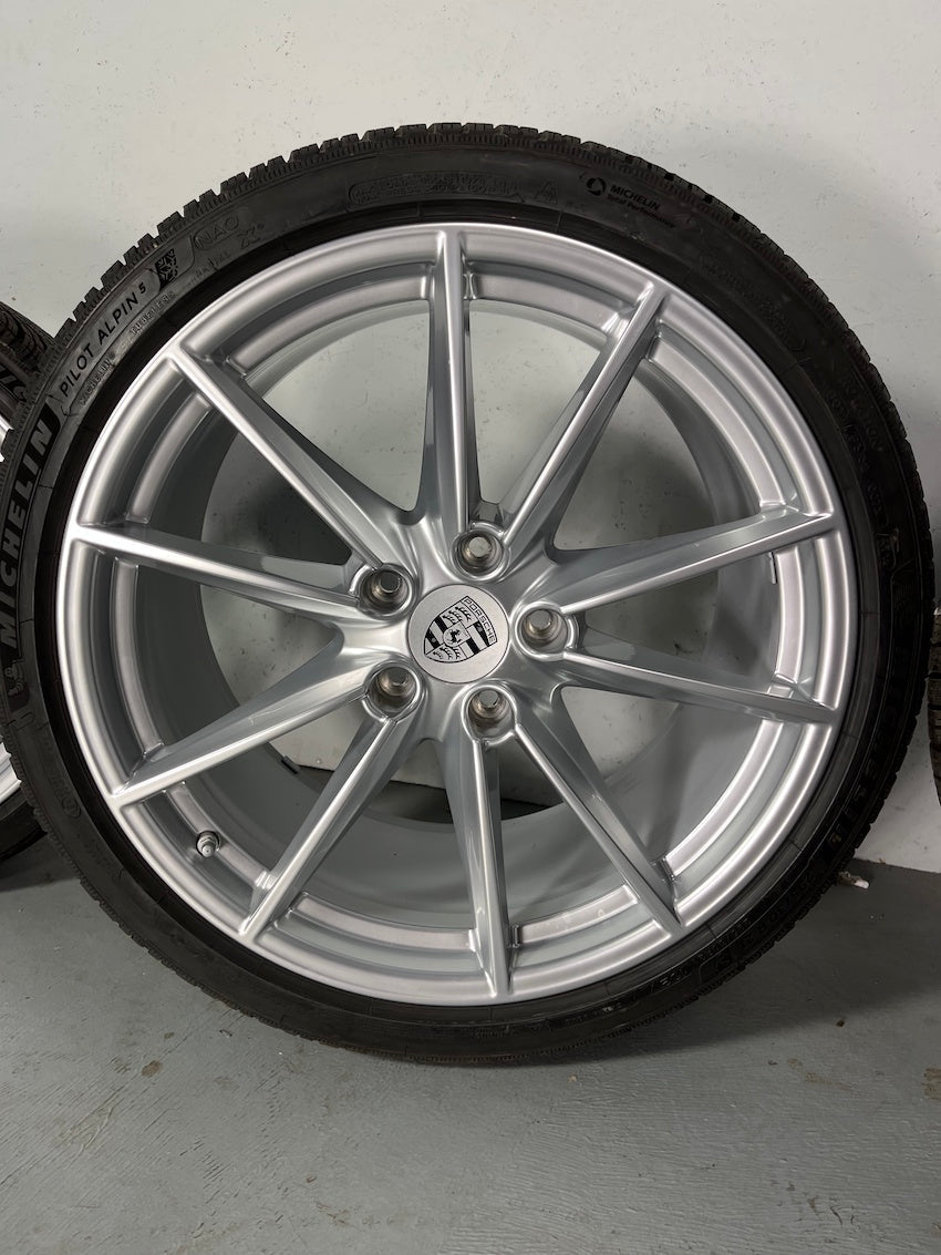 Porsche 992 20 21 Zoll Carrera S Winter Räder Michelin MwSt. 6-7mm