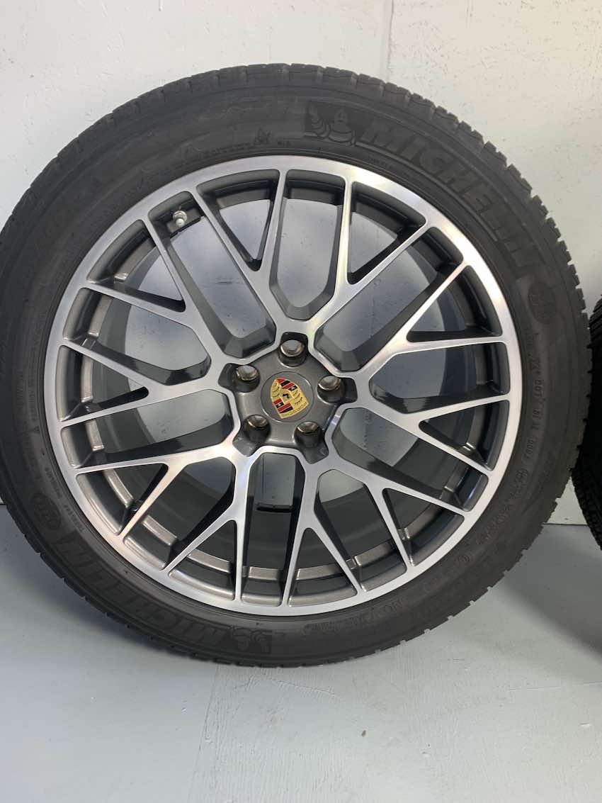 Porsche Macan I und II 20 Zoll RS Spyder WINTER RÄDER Michelin