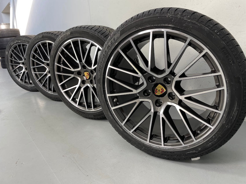 Porsche Cayenne E3 21 Zoll RS Spyder Winter Räder NEUER RADSATZ Pirelli