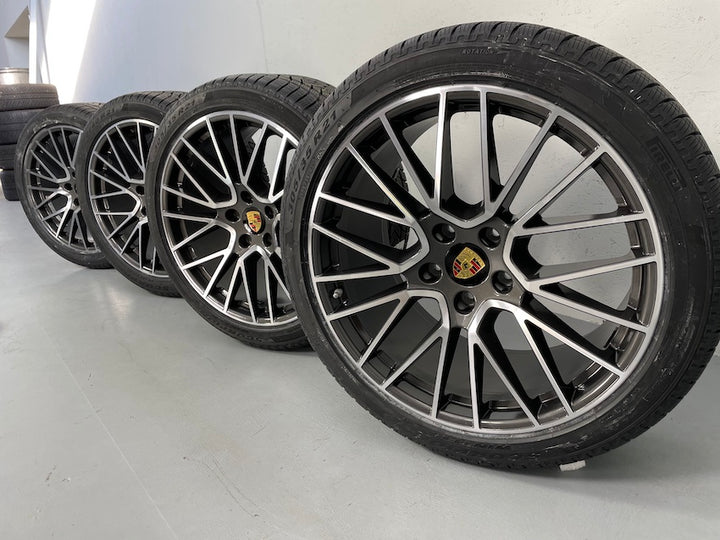 Porsche Cayenne E3 21 Zoll RS Spyder Winter Räder NEUER RADSATZ Pirelli