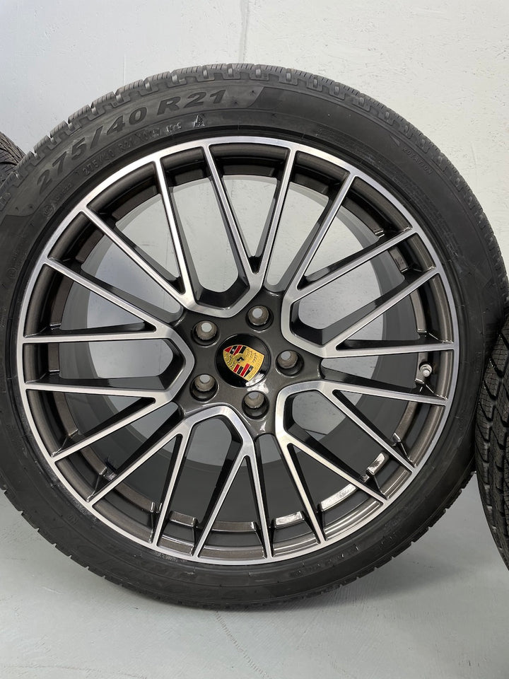 Porsche Cayenne E3 21 Zoll RS Spyder Winter Räder NEUER RADSATZ Pirelli