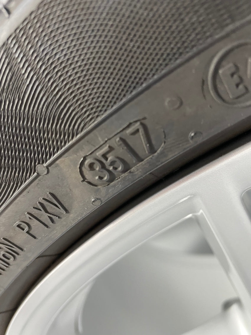 Porsche 991.2 19 Zoll Carrera Winter Räder S C2 Continental 7-7,5mm