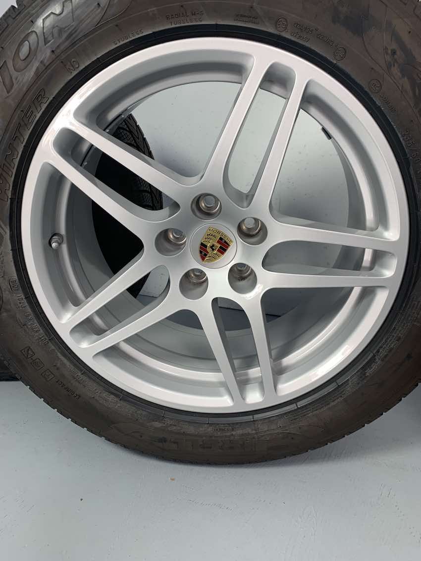 Porsche Macan 18 Zoll Winter Räder Pirelli MwSt.awb. TOP Macan I + II