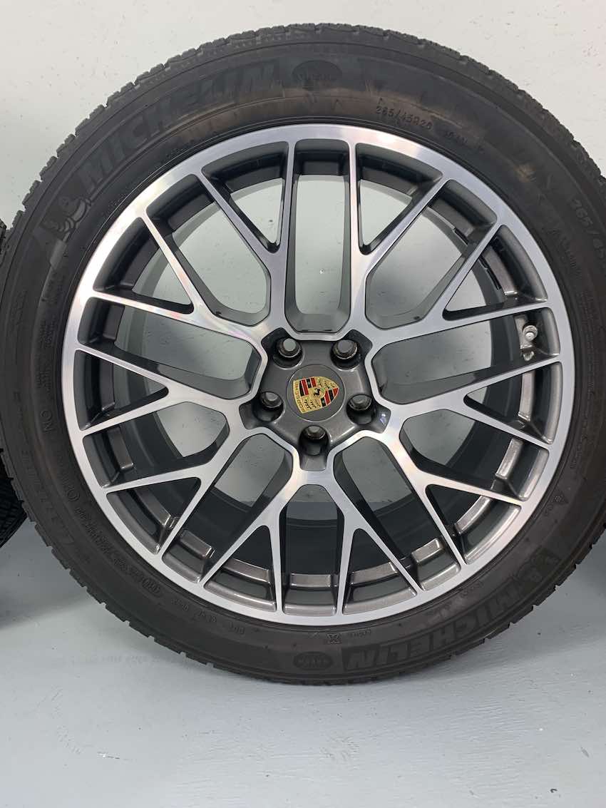 Porsche Macan I und II 20 Zoll RS Spyder WINTER RÄDER Michelin