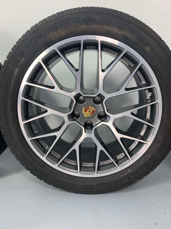 Porsche Macan I und II 20 Zoll RS Spyder WINTER RÄDER Michelin