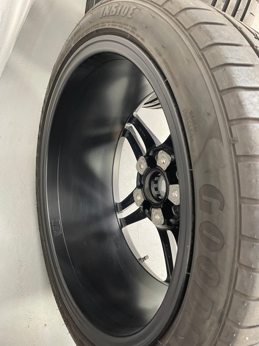 Porsche 991.2 19 Zoll Carrera Sommer Räder C4 4S mattschwarz