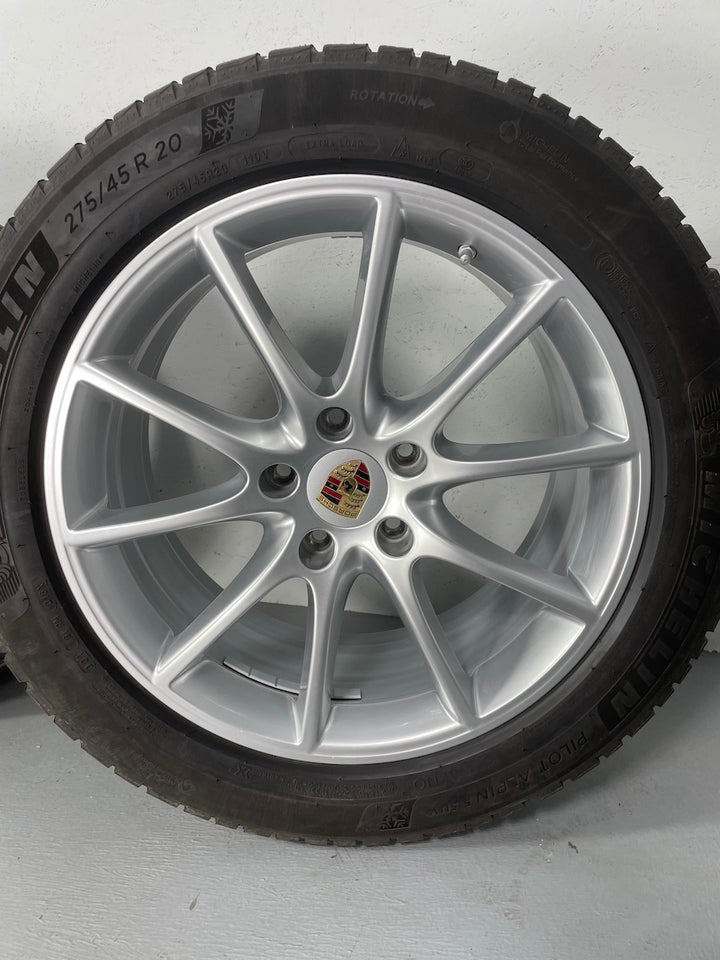 Porsche Cayenne 20 Zoll 9Y0 E3 DESIGN Winter Michelin 1800KM 7-8mm