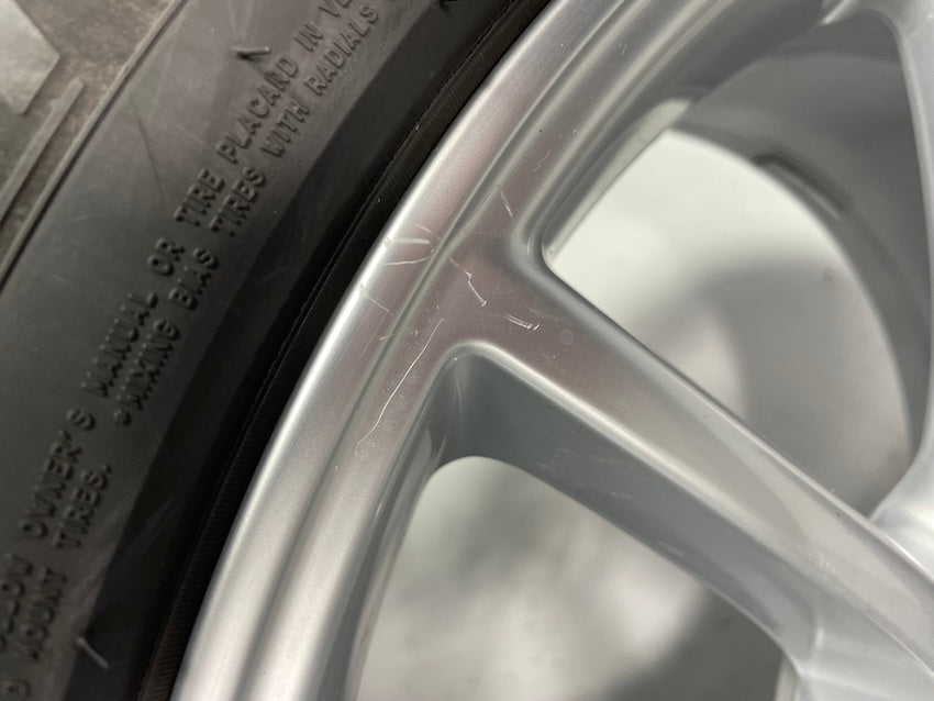 Porsche Cayenne 20 Zoll 9Y0 E3 DESIGN Winter Michelin 1800KM 7-8mm