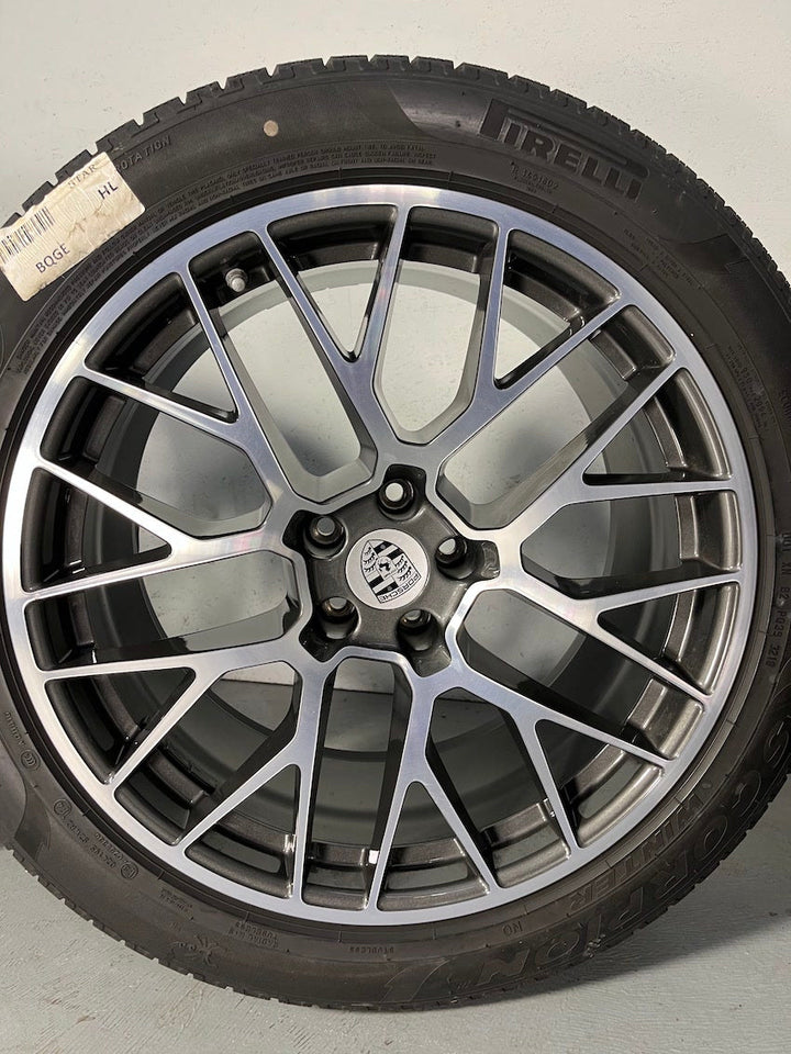 Porsche Macan I + II 20 Zoll RS Spyder Winter Räder Pirelli MwSt.awb