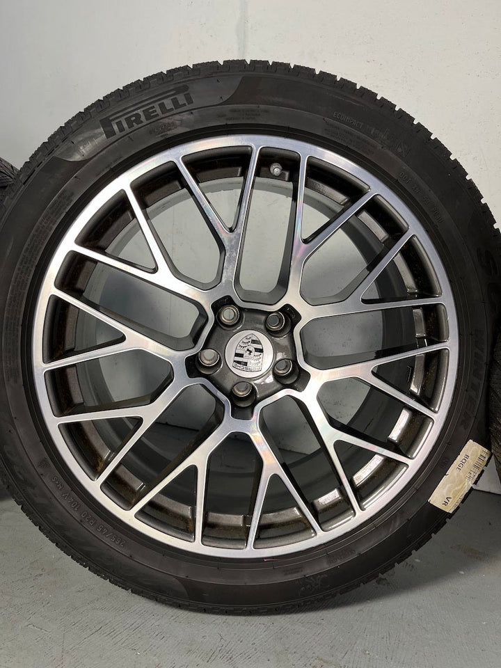 Porsche Macan I + II 20 Zoll RS Spyder Winter Räder Pirelli MwSt.awb