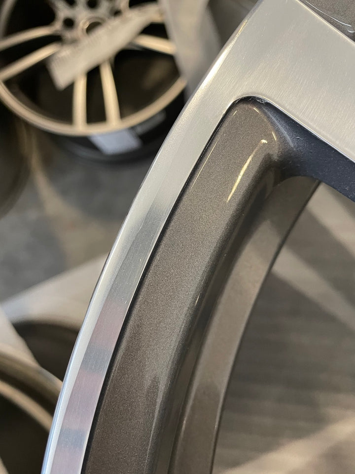 Porsche 997 19 Zoll Turbo II Felgen C4 4S neuwertig 8J ET57 + 11J ET51