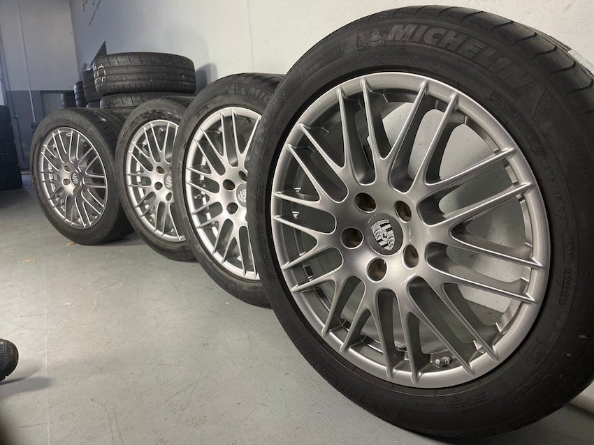 Porsche Cayenne 20 Zoll RS Spyder 958 Sommer Räder Michelin