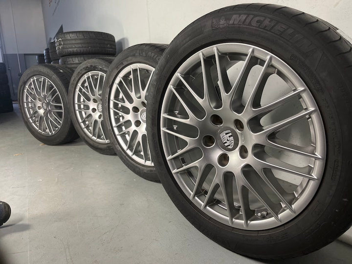 Porsche Cayenne 20 Zoll RS Spyder 958 Sommer Räder Michelin