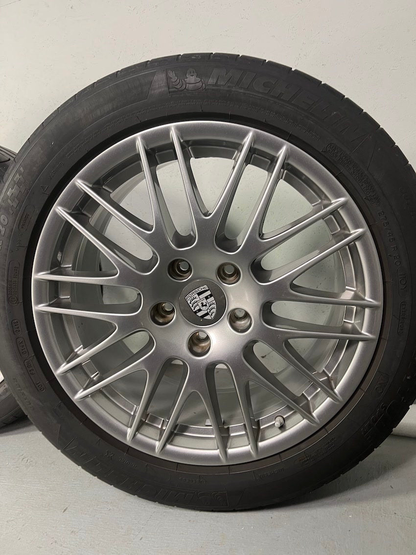 Porsche Cayenne 20 Zoll RS Spyder 958 Sommer Räder Michelin