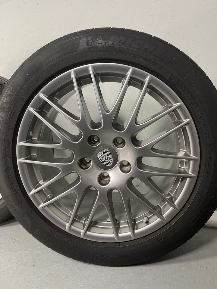Porsche Cayenne 20 Zoll RS Spyder 958 Sommer Räder Michelin