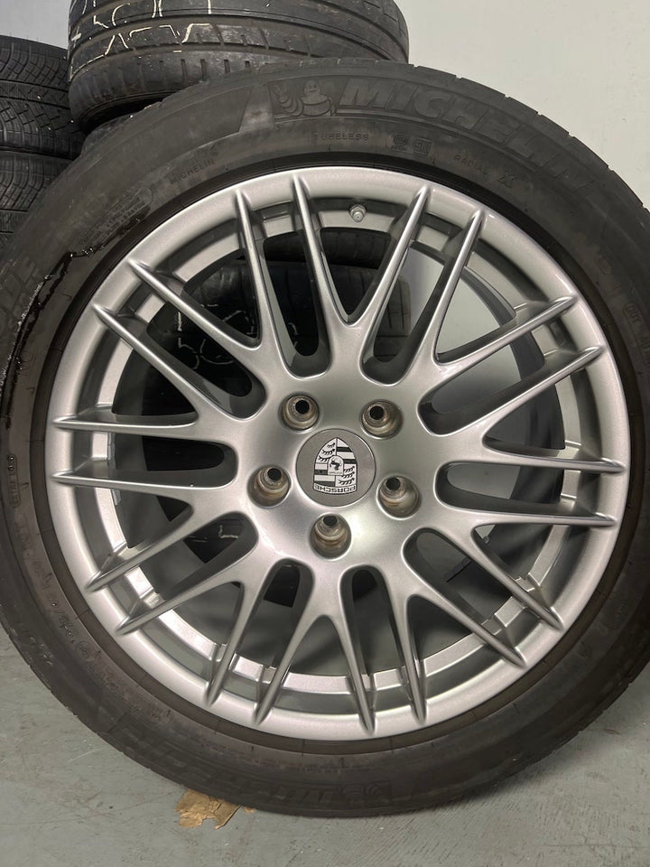 Porsche Cayenne 20 Zoll RS Spyder 958 Sommer Räder Michelin