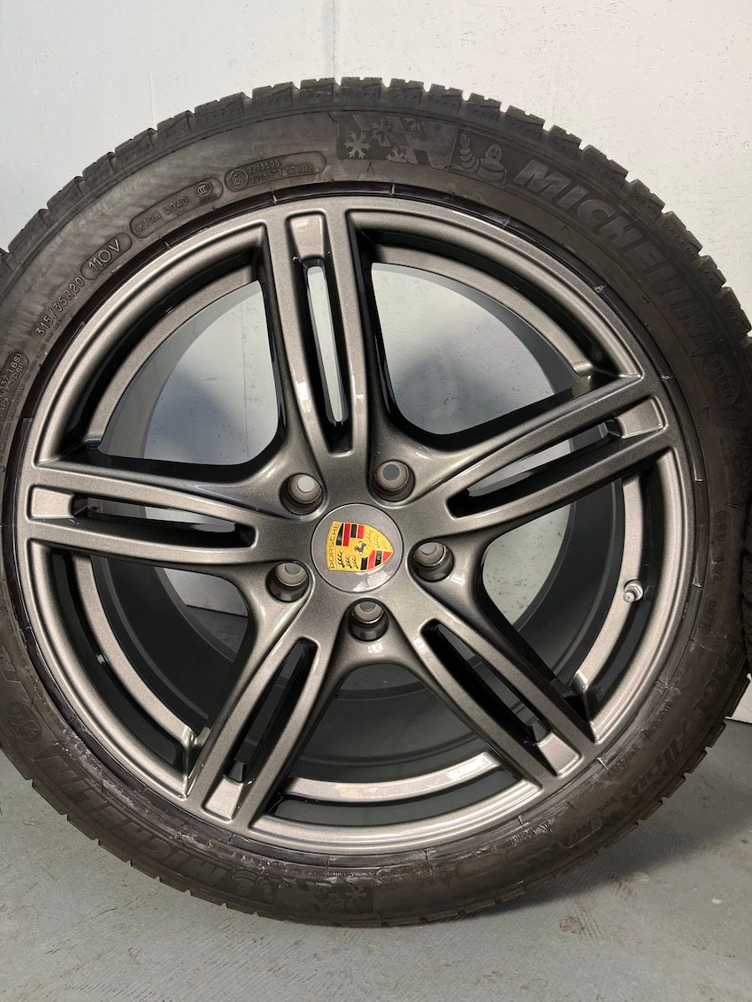 Porsche Panamera 971 20 Zoll Turbo 971 Winter Michelin DOT2020 6+7,5mm