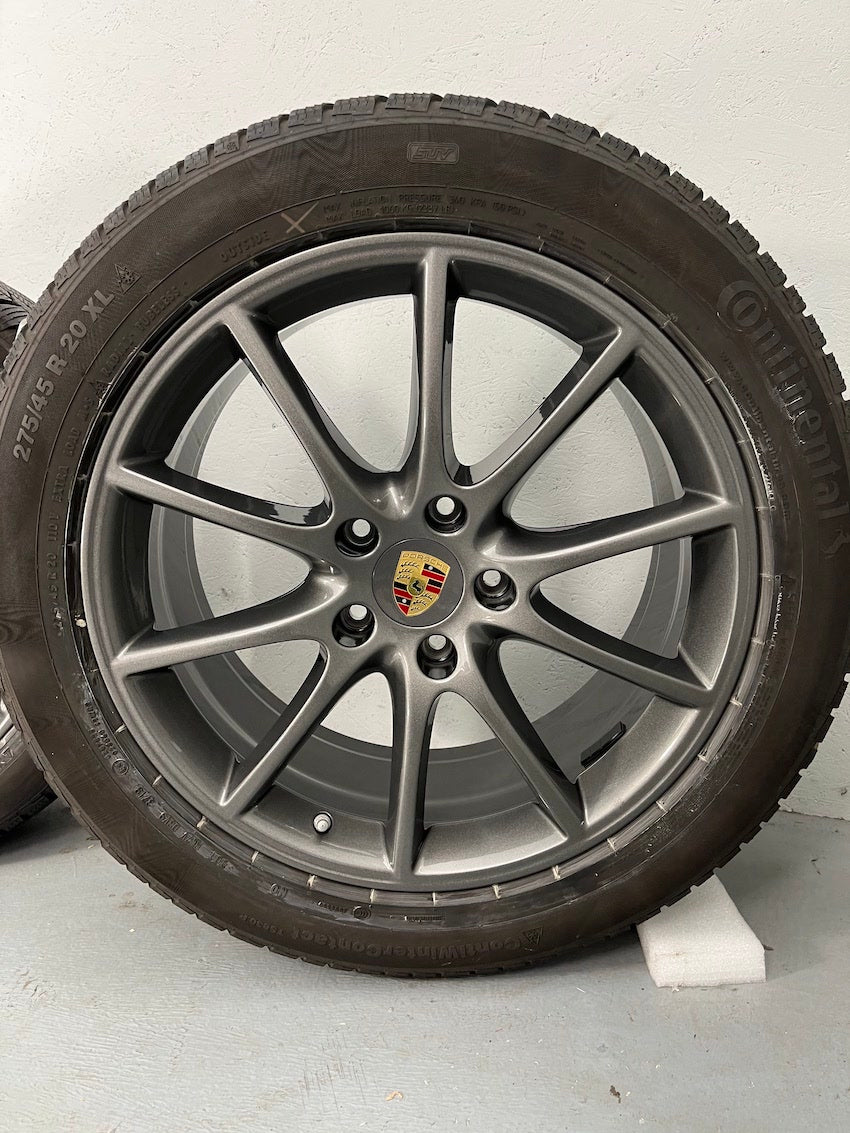 Porsche Cayenne 20 Zoll E3 SPORT Winter Räder Conti TITANGRAU TOP