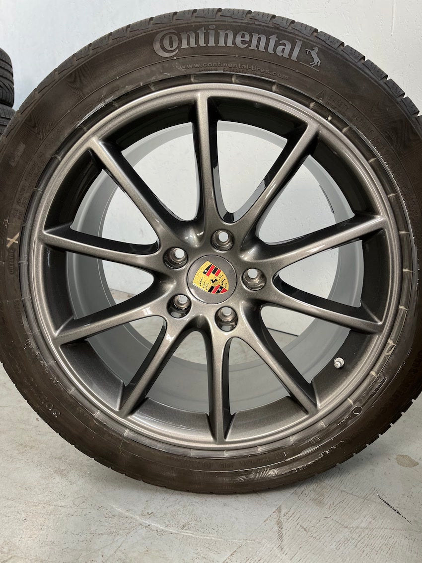 Porsche Cayenne 20 Zoll E3 SPORT Winter Räder Conti TITANGRAU TOP