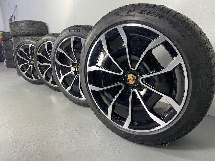 Porsche Taycan 20 Zoll TURBO AERO DESIGN Winterräder nur 1100Km