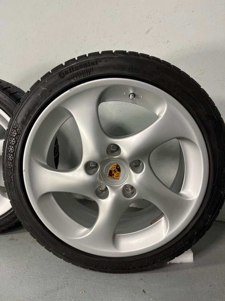 Porsche 996 18 Zoll Turbo Look II TURBO 4S Winterräder 8J + 10J ET47