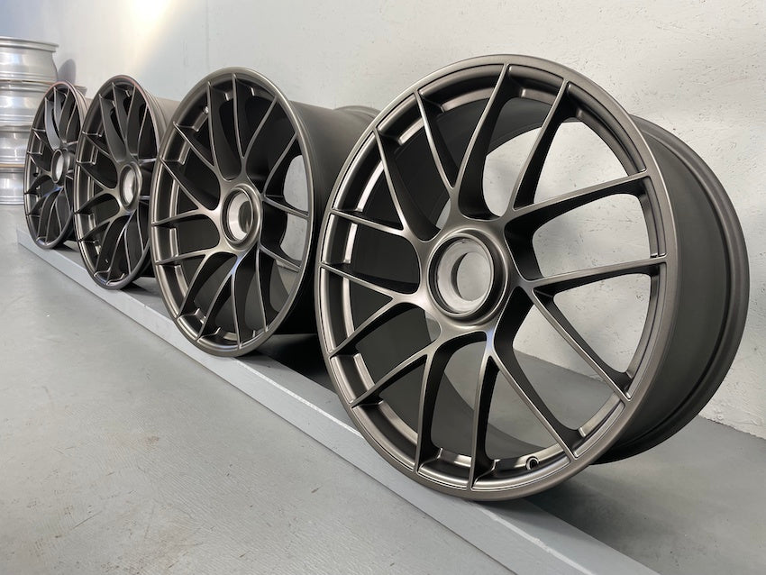 Porsche 991.2 20 Zoll GTS TURBO SPORT 3 FELGEN PLATINUM NEU LACKIERT