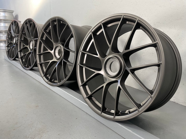Porsche 991.2 20 Zoll GTS TURBO SPORT 3 FELGEN PLATINUM NEU LACKIERT