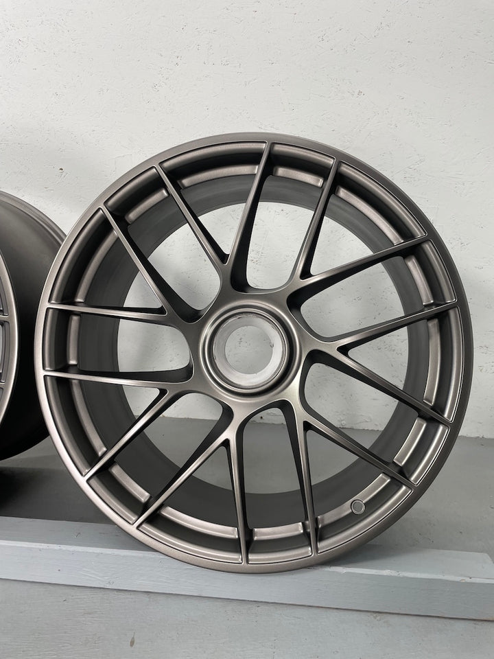 Porsche 991.2 20 Zoll GTS TURBO SPORT 3 FELGEN PLATINUM NEU LACKIERT