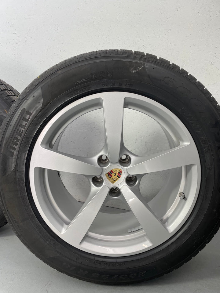 Porsche Macan 18 Zoll Winter Räder Pirelli MwSt.awb. Macan I + II
