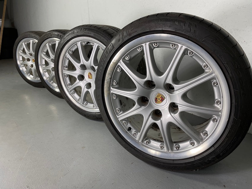 Porsche 996 993 C2 C4 18 Zoll Sport Design Felgen 7,5J + 10J GT3 ORIGINAL