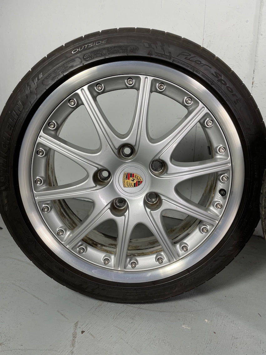 Porsche 996 993 C2 C4 18 Zoll Sport Design Felgen 7,5J + 10J GT3 ORIGINAL