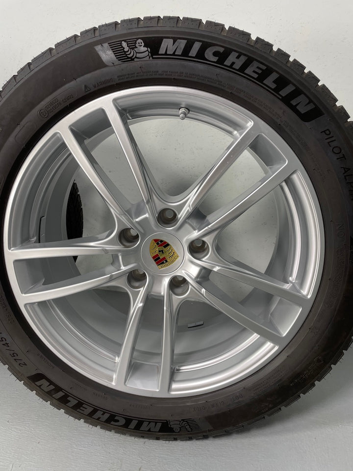 Porsche Cayenne COUPE 20 Zoll E3 SPORT Winter Räder Michelin 1200Km DOT2022