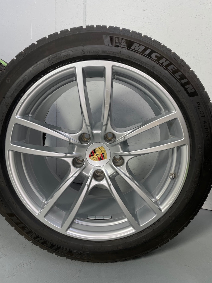 Porsche Cayenne COUPE 20 Zoll E3 SPORT Winter Räder Michelin 1200Km DOT2022