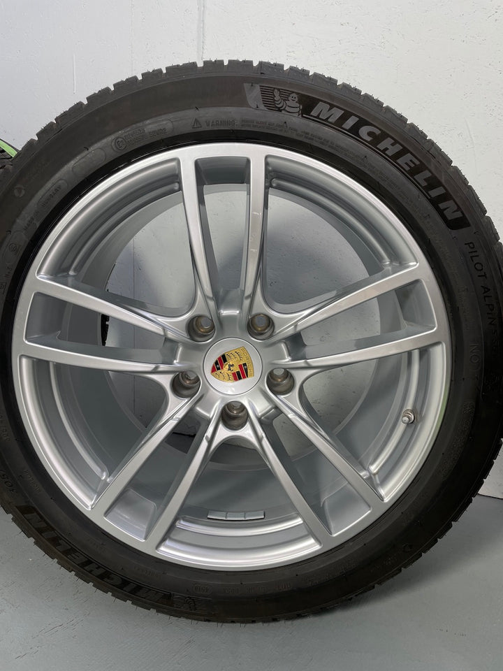Porsche Cayenne COUPE 20 Zoll E3 SPORT Winter Räder Michelin 1200Km DOT2022