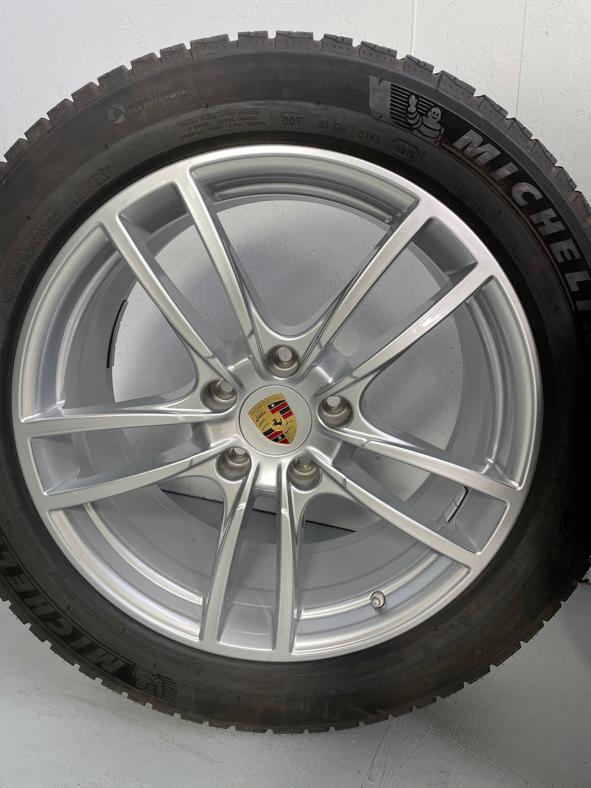 Porsche Cayenne COUPE 20 Zoll E3 SPORT Winter Räder Michelin 1200Km DOT2022