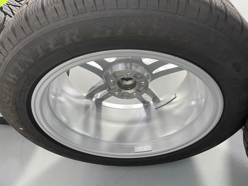 Porsche Macan II 19 Zoll Winter Räder Dunlop DOT2020 8mm NUR 900KM
