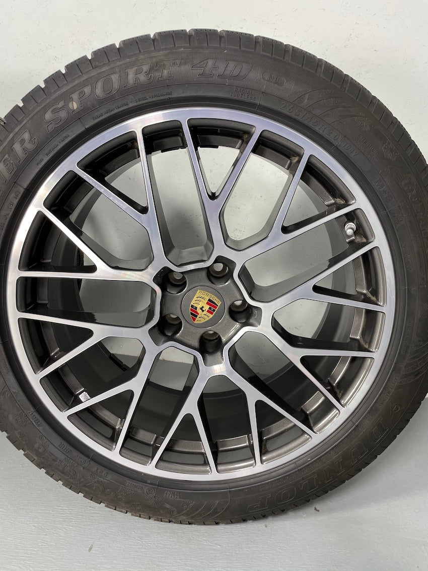 Porsche Macan 20 Zoll RS Spyder Winter Räder Dunlop 7,5mm TOP MwSt.awb.