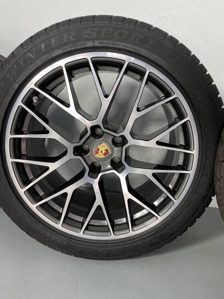 Porsche Macan 20 Zoll RS Spyder Winter Räder Dunlop 7,5mm TOP MwSt.awb.