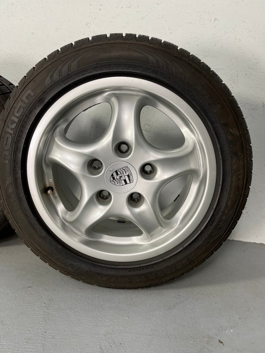 Porsche 993 16 Zoll CUP I Winter Räder 7J+8J x 16 ORIGINAL 7-8mm