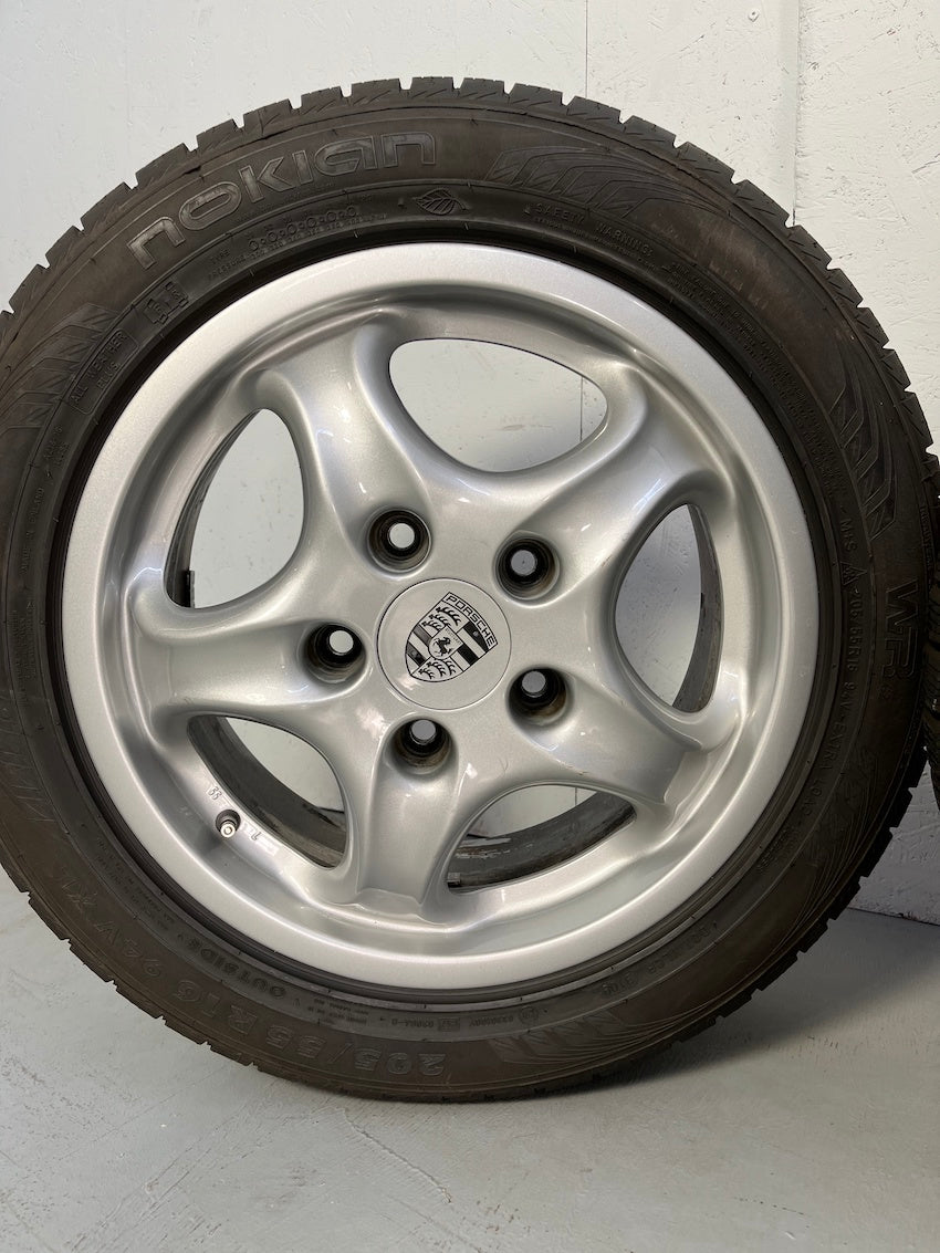 Porsche 993 16 Zoll CUP I Winter Räder 7J+8J x 16 ORIGINAL 7-8mm